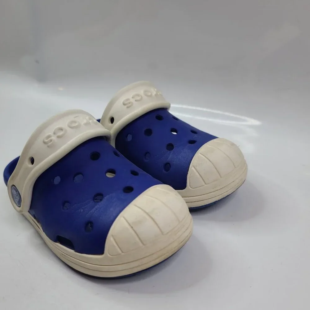 Crocs boy blue